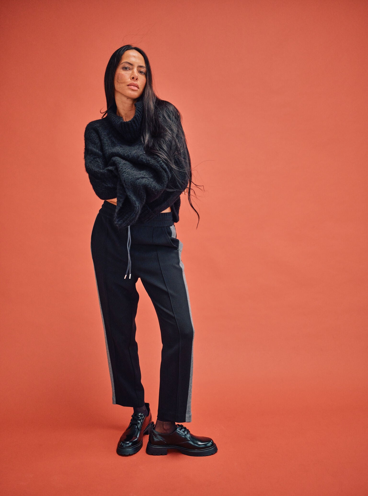 Modelshot / Black / Detail